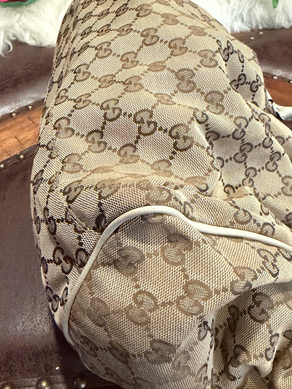 Gucci Beige GG Canvas Dome Satchel with Ivory Trim - Picture 9 of 16